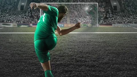 五载困守首轮门，今季伤病无奈休战，入选75人名单的他恐难摘冠冕。